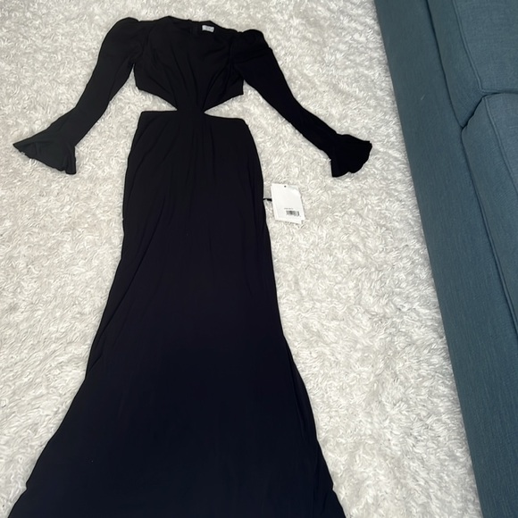 Mac Duggal Long Sleeve Puff Shoulder Cut Out Gown - Picture 8 of 9